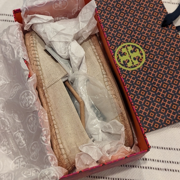 Tory Burch Embellished Espadrilles - Picture 3 of 6